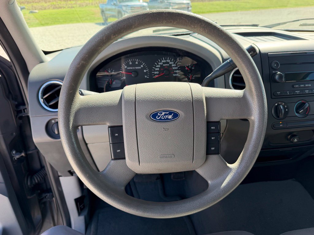 Used 2005 Ford F150 XLT RWD image 17