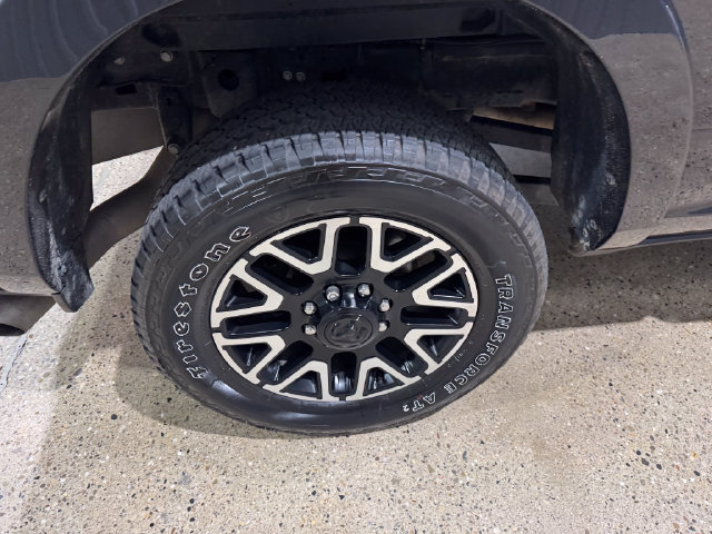 Used 2025 RAM 2500 Limited AWD/4WD image 30