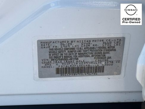 Certified 2025 Nissan Kicks Play S image 28