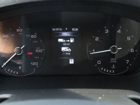 Used 2026 RAM ProMaster 2500 w/ Convenience Group FWD image 25