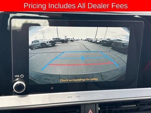 Used 2026 Toyota Prius Plug-In Hybrid FWD image 13