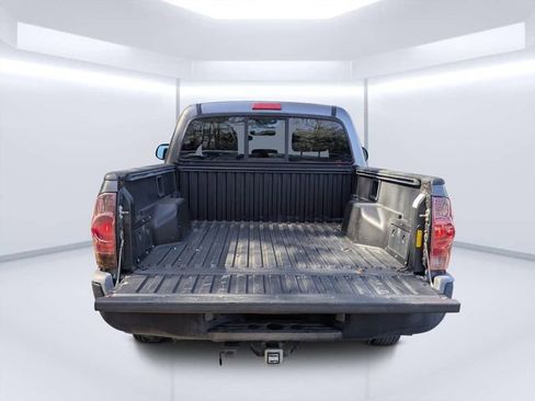 Used 2012 Toyota Tacoma Base image 13