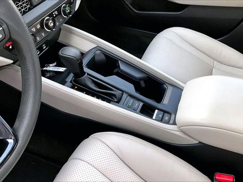 Used 2024 Honda Accord EX image 15