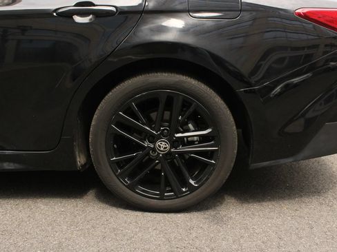Used 2025 Toyota Camry SE w/ Multimedia Upgrade Package FWD image 9