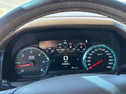 Used 2018 GMC Yukon Denali w/ Denali Ultimate Package image 17