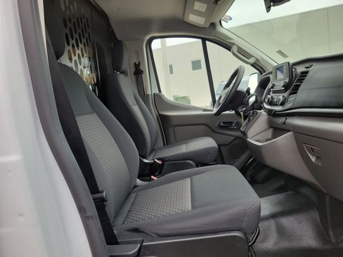 Used 2025 Ford Transit 250 Low Roof w/ Exterior Upgrade Package RWD image 16