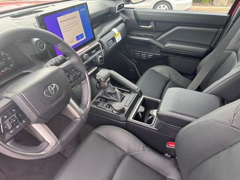 New 2026 Toyota 4Runner Limited AWD/4WD image 9