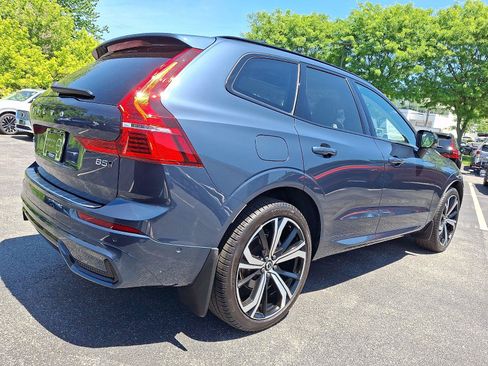 Certified 2024 Volvo XC60 B5 Ultimate w/ Climate Package AWD/4WD image 5