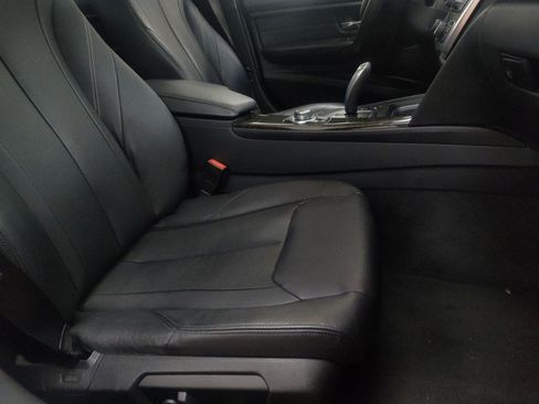 Used 2013 BMW 328i xDrive Sedan image 23