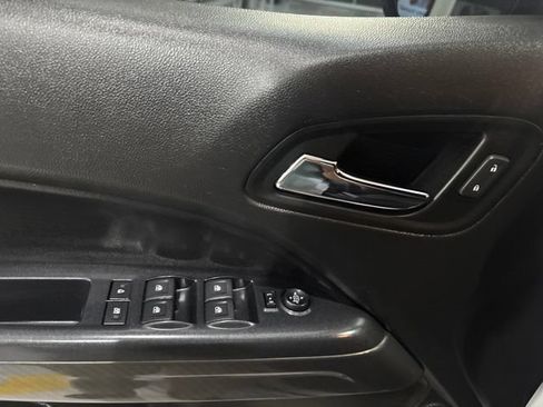 Used 2021 GMC Canyon AT4 w/ Driver Alert Package AWD/4WD image 14