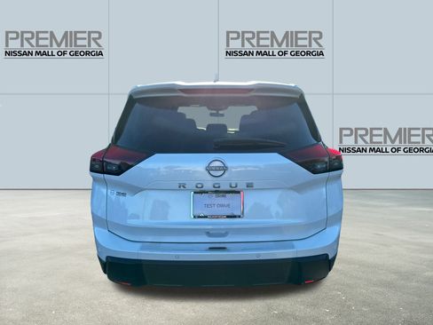 New 2026 Nissan Rogue SV image 6