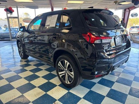 Used 2021 Mitsubishi Outlander Sport SE image 5