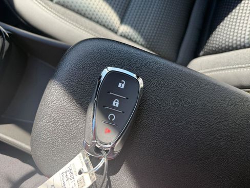 New 2026 Chevrolet Trax LT w/ Driver Confidence Package image 31