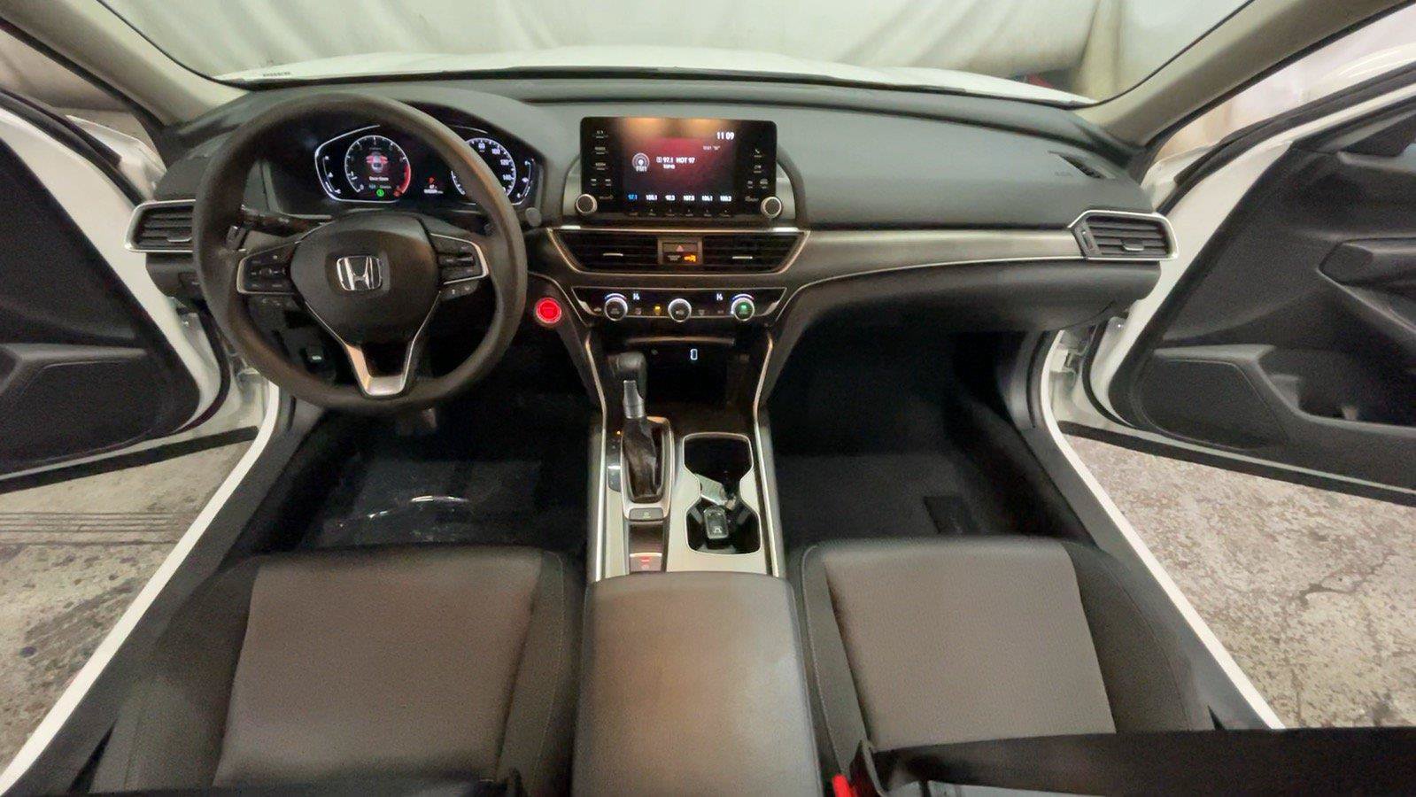 Used 2019 Honda Accord LX image 28