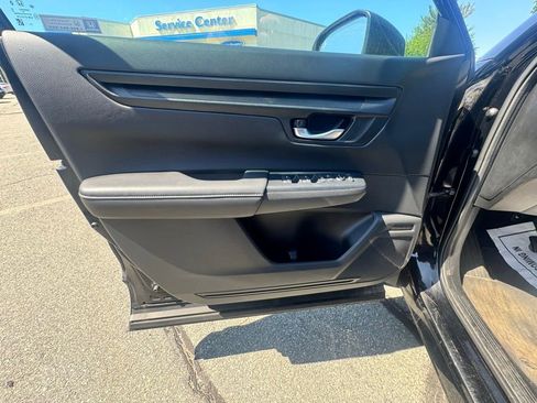 Used 2024 Honda CR-V EX image 9