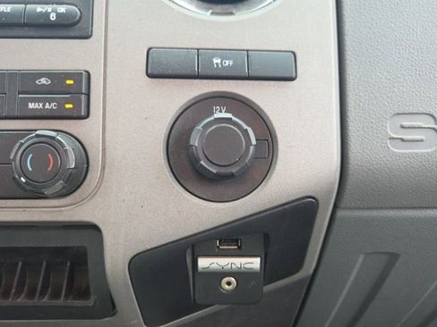 Used 2016 Ford F250 XLT w/ XLT Value Package image 29