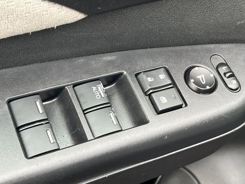 Used 2016 Honda CR-V EX image 13