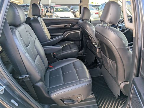 Used 2020 Kia Telluride SX w/ Towing Package AWD/4WD image 28