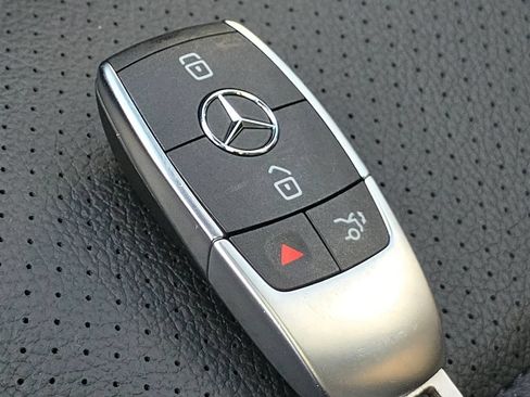 Used 2022 Mercedes-Benz GLE 350 4MATIC image 43