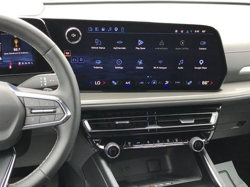 Certified 2026 Chevrolet Traverse LT AWD/4WD image 10