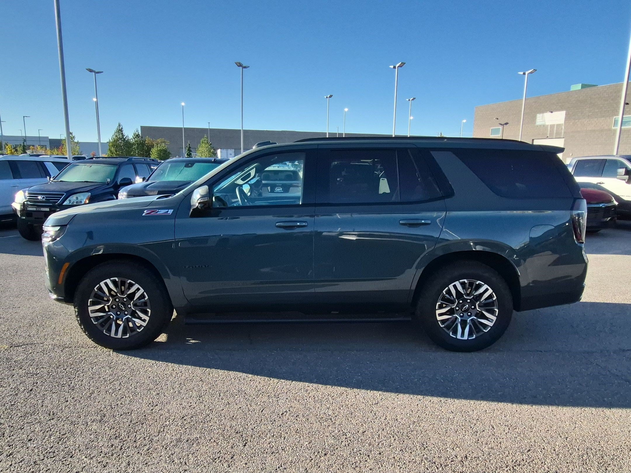 Used 2026 Chevrolet Tahoe Z71 w/ Z71 Off-Road Package AWD/4WD image 7