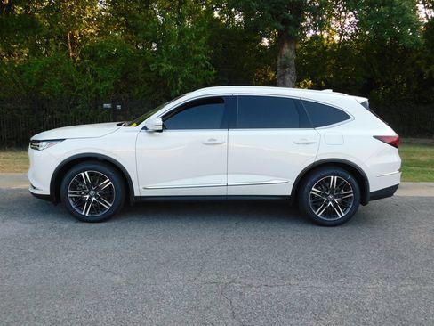 Used 2023 Acura MDX w/ Advance Package AWD/4WD image 2
