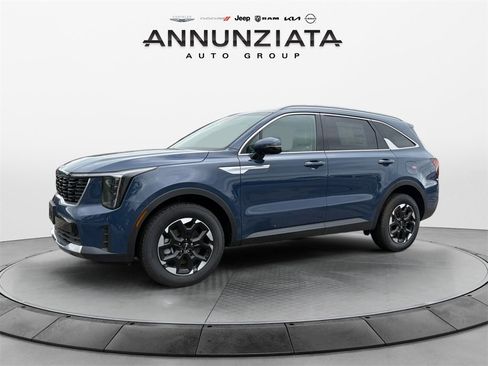 New 2025 Kia Sorento S w/ Panoramic Sunroof Package image 1