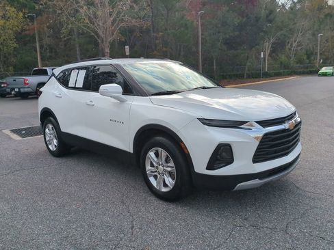 Used 2020 Chevrolet Blazer LT image 3