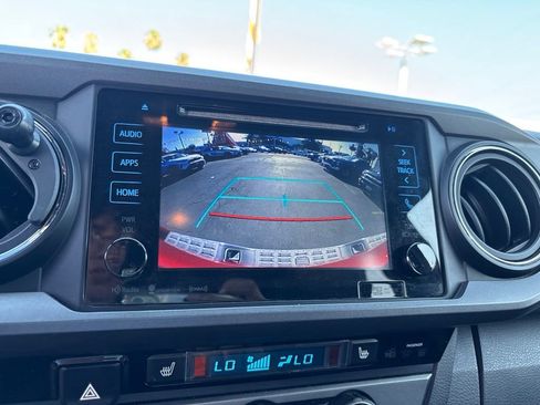 Used 2017 Toyota Tacoma TRD Pro AWD/4WD image 26