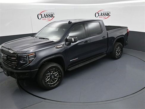 Used 2024 GMC Sierra 1500 AT4X image 19