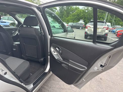 Used 2007 Chevrolet Malibu LT image 16