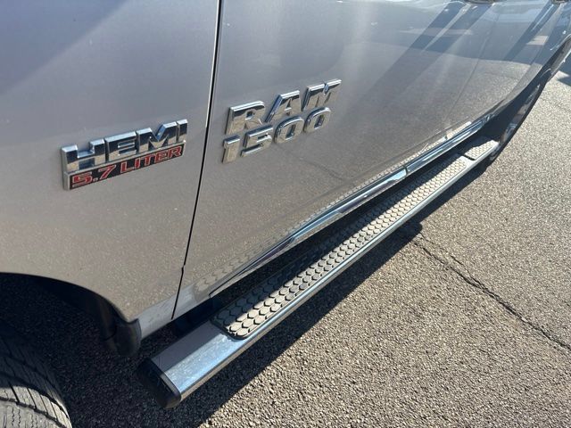 Used 2015 RAM 1500 Limited AWD/4WD image 16