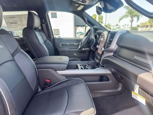 New 2026 RAM 2500 Laramie w/ Night Edition AWD/4WD image 19