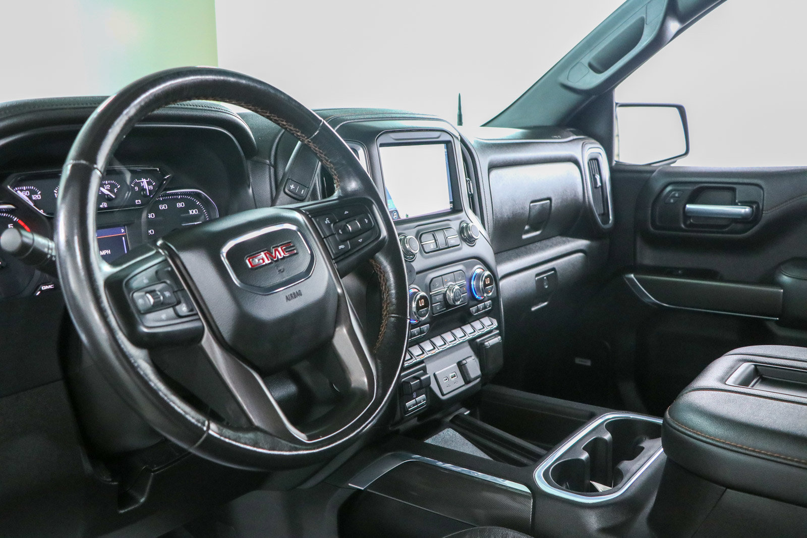 Used 2021 GMC Sierra 1500 AT4 w/ AT4 Premium Package AWD/4WD image 25