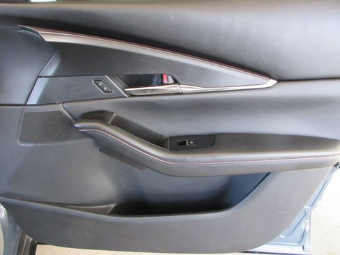 Used 2023 MAZDA CX-30 AWD 2.5 S w/ Preferred Package image 24