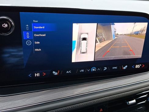 Used 2025 Chevrolet Tahoe LT image 21