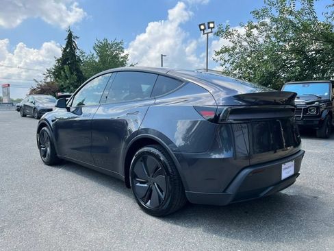 Used 2026 Tesla Model Y Long Range AWD/4WD image 5
