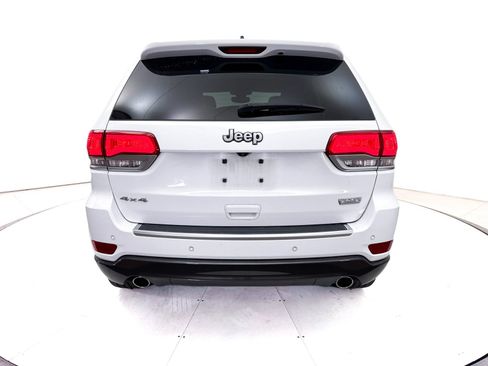 Used 2018 Jeep Grand Cherokee Limited AWD/4WD image 17