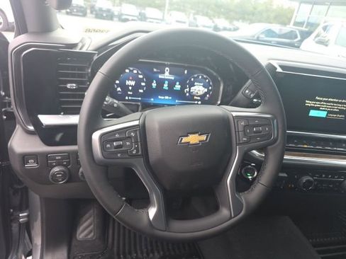 New 2026 Chevrolet Silverado 1500 LT image 20