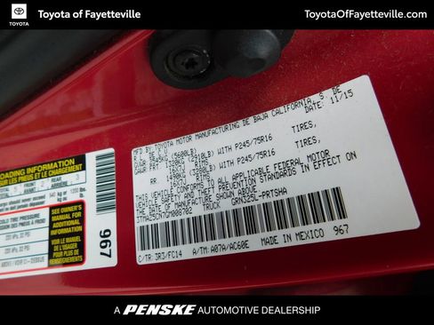 Used 2016 Toyota Tacoma SR5 w/ SR5 Appearance Package (SN) image 8