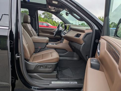 Used 2024 Chevrolet Tahoe High Country w/ Max Trailering Package AWD/4WD image 38