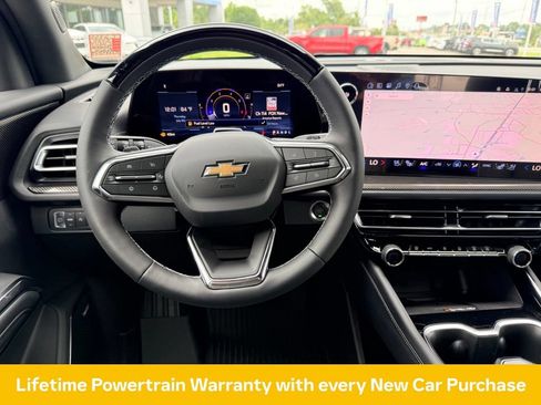 New 2026 Chevrolet Traverse High Country w/ LPO, Floor Liner Package FWD image 11
