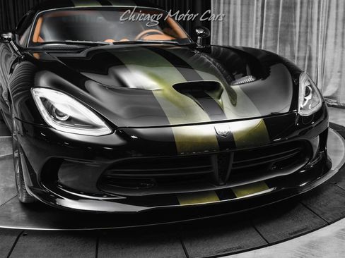 Used 2014 SRT Viper GTS w/ GTS Laguna Interior Package RWD image 41