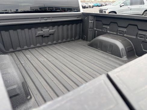 Used 2025 Chevrolet Silverado 1500 LT Trail Boss w/ Protection Package image 32