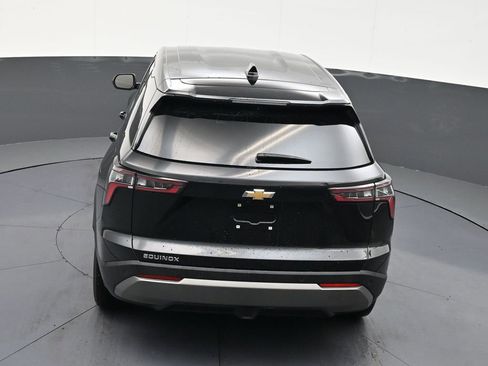 Used 2025 Chevrolet Equinox LT w/ Safety and Technology Package FWD image 16