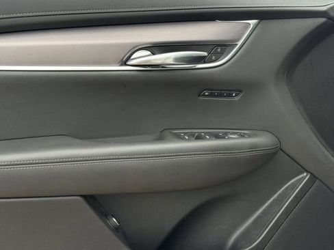 Used 2024 Cadillac XT6 Luxury FWD image 24
