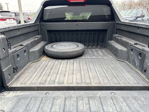 Used 2023 Hyundai Santa Cruz SE image 23