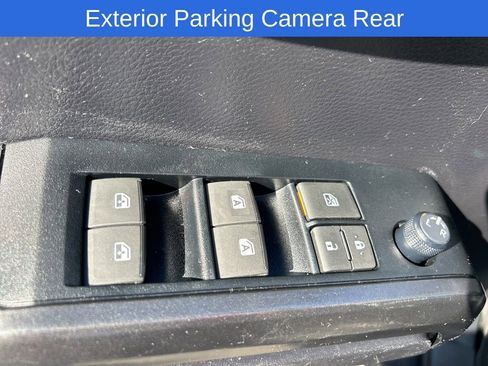 Used 2020 Toyota Tacoma TRD Off-Road w/ TRD Premium Off Road Package image 13