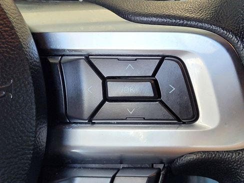 Used 2022 Ford Mustang Coupe RWD image 33
