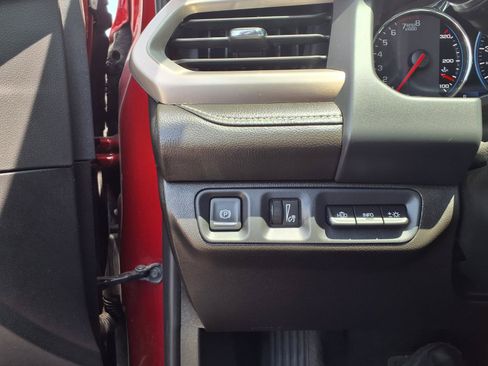 Used 2023 GMC Acadia Denali FWD image 14